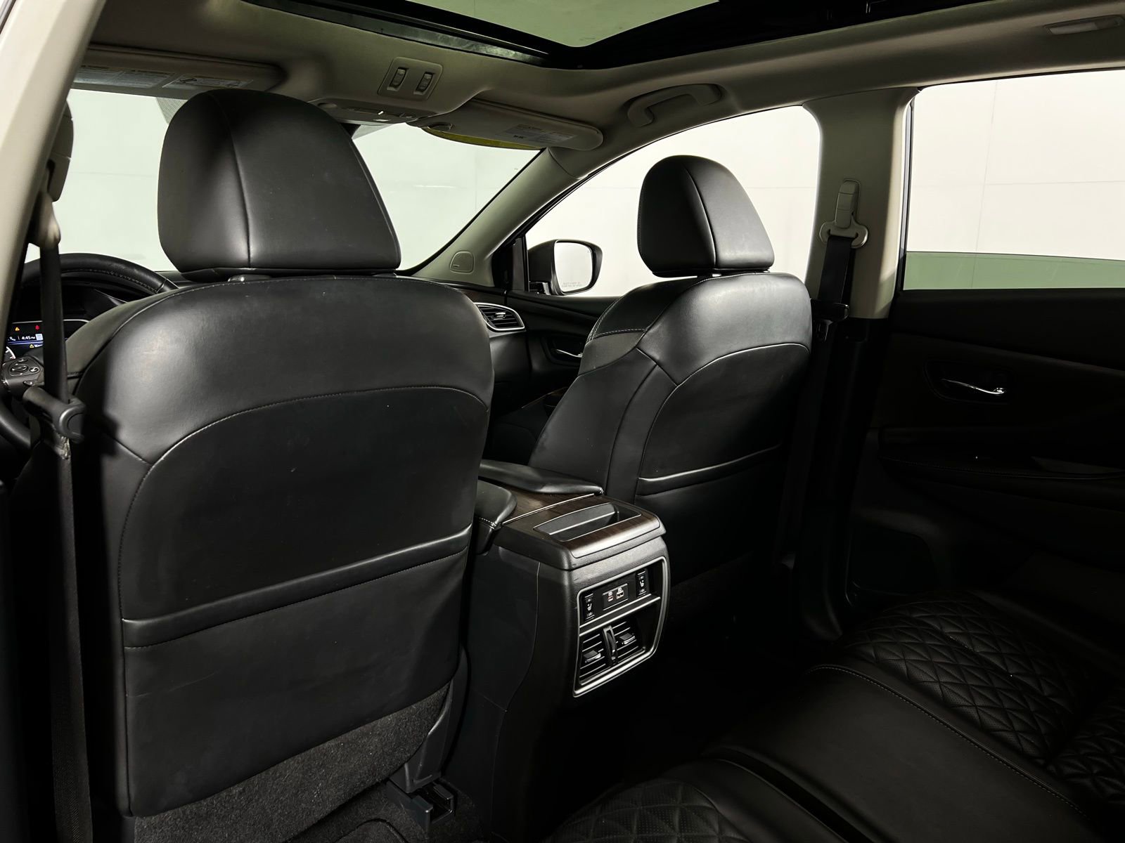 Used 2019 Nissan Murano Platinum w/ Cargo Package image 25