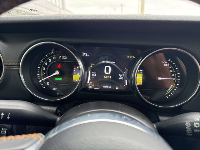 Used 2023 Jeep Wrangler Unlimited Sahara AWD/4WD image 18