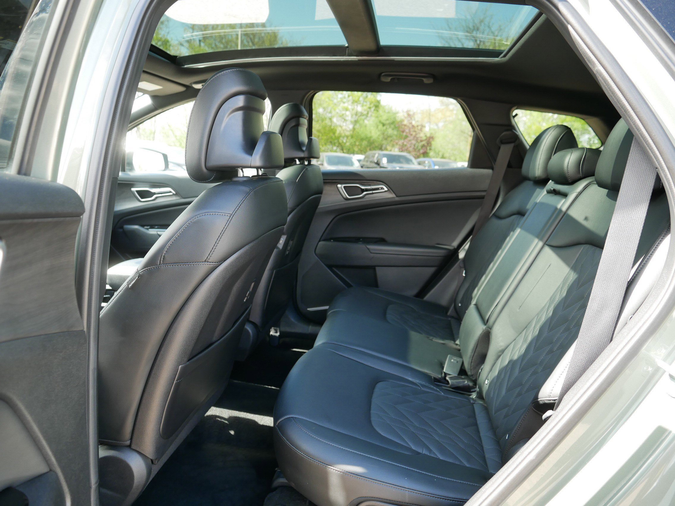 Used 2023 Kia Sportage X-Line w/ X-Line Premium Package AWD/4WD image 35
