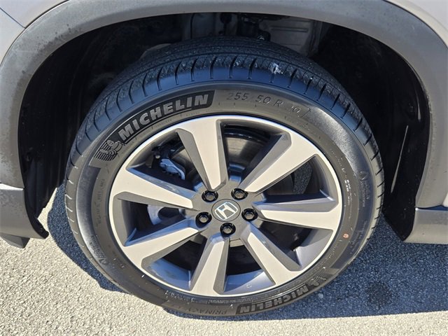 Used 2023 Honda Pilot Touring image 10