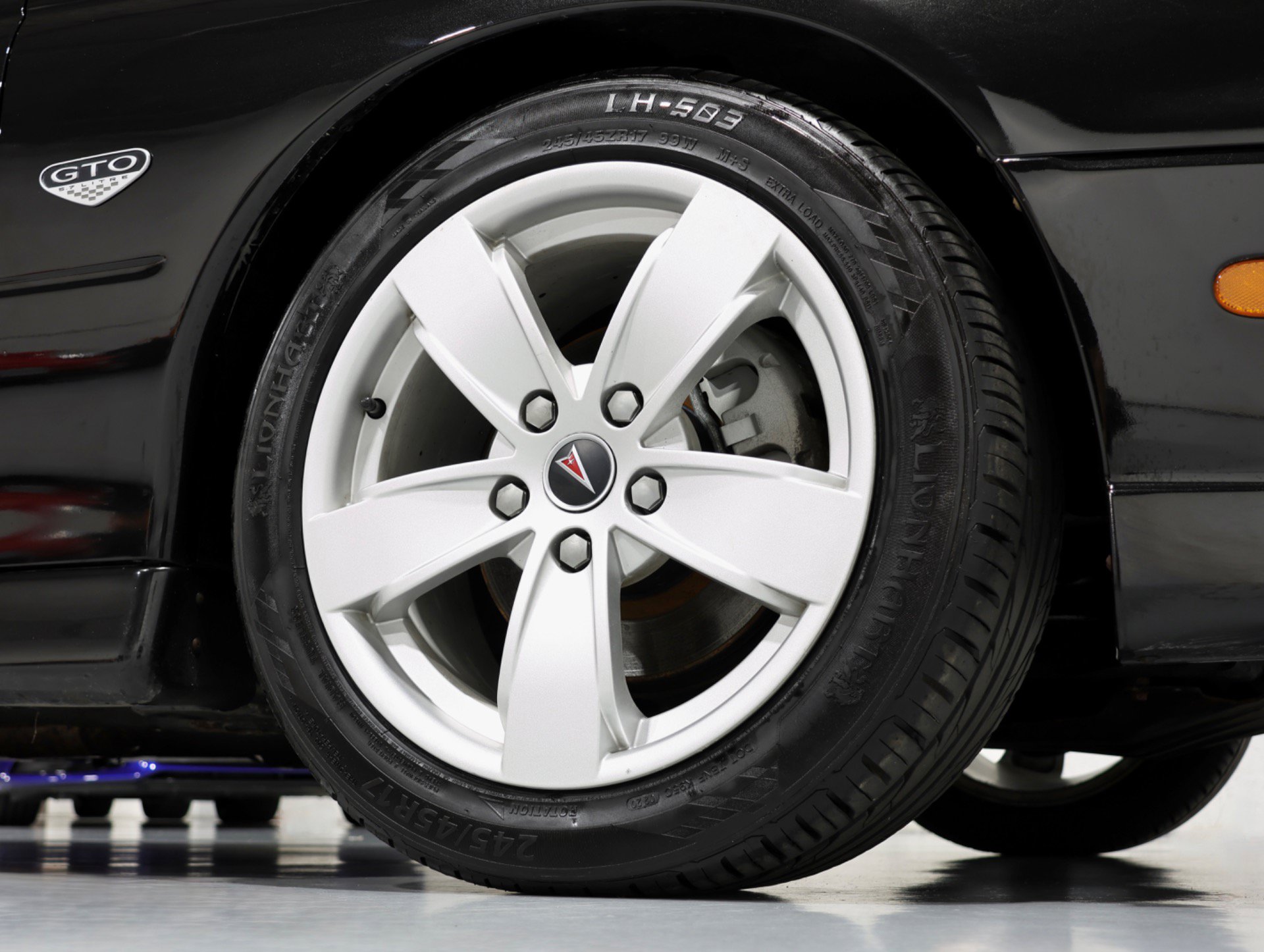 Used 2004 Pontiac GTO RWD image 22