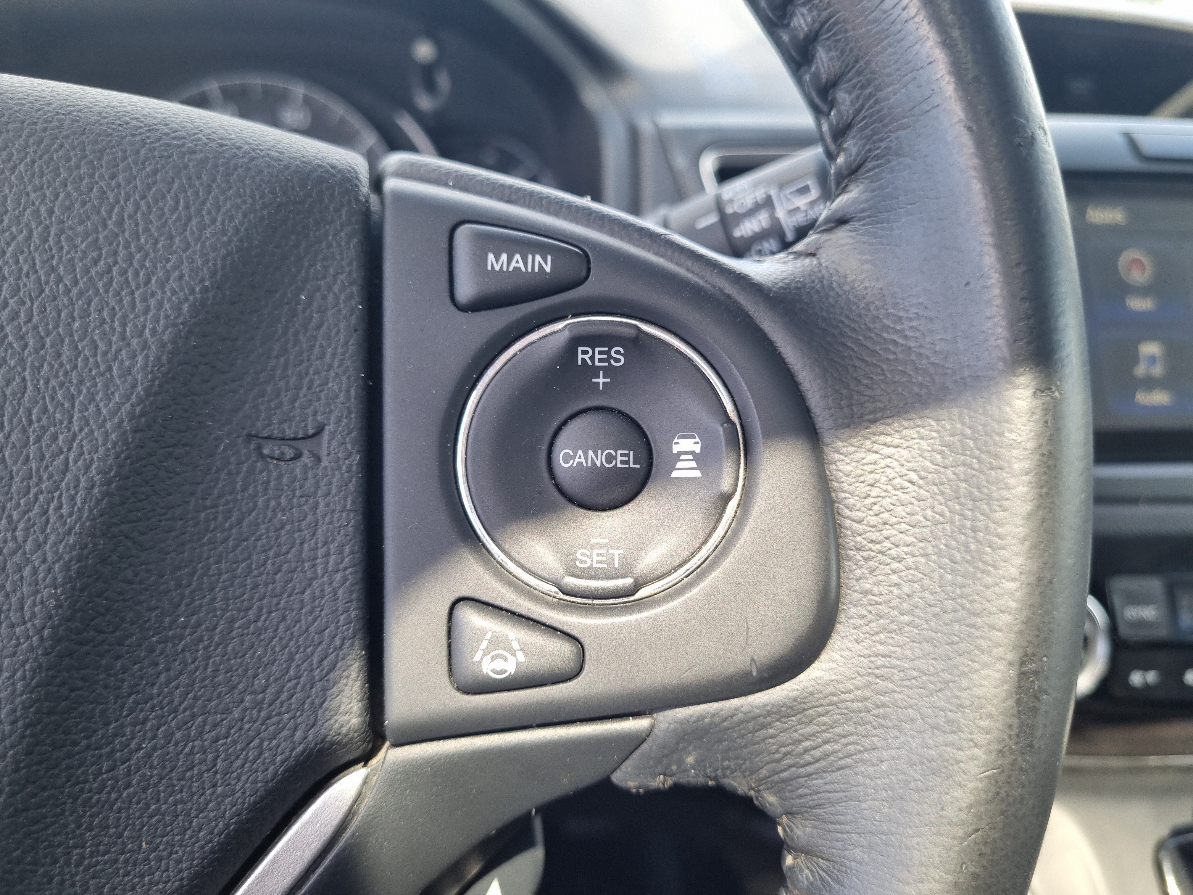 Used 2015 Honda CR-V Touring image 30