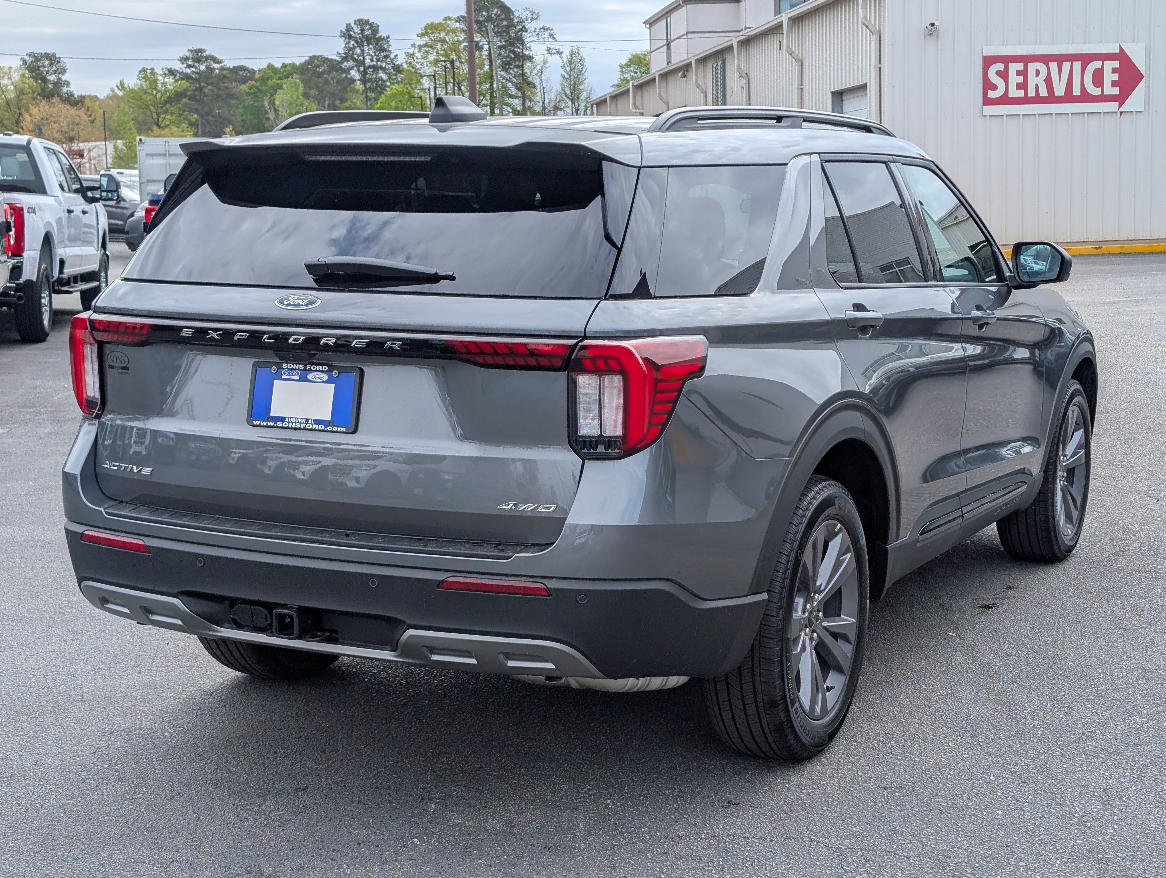 New 2026 Ford Explorer Active w/ Active Comfort Package AWD/4WD image 9