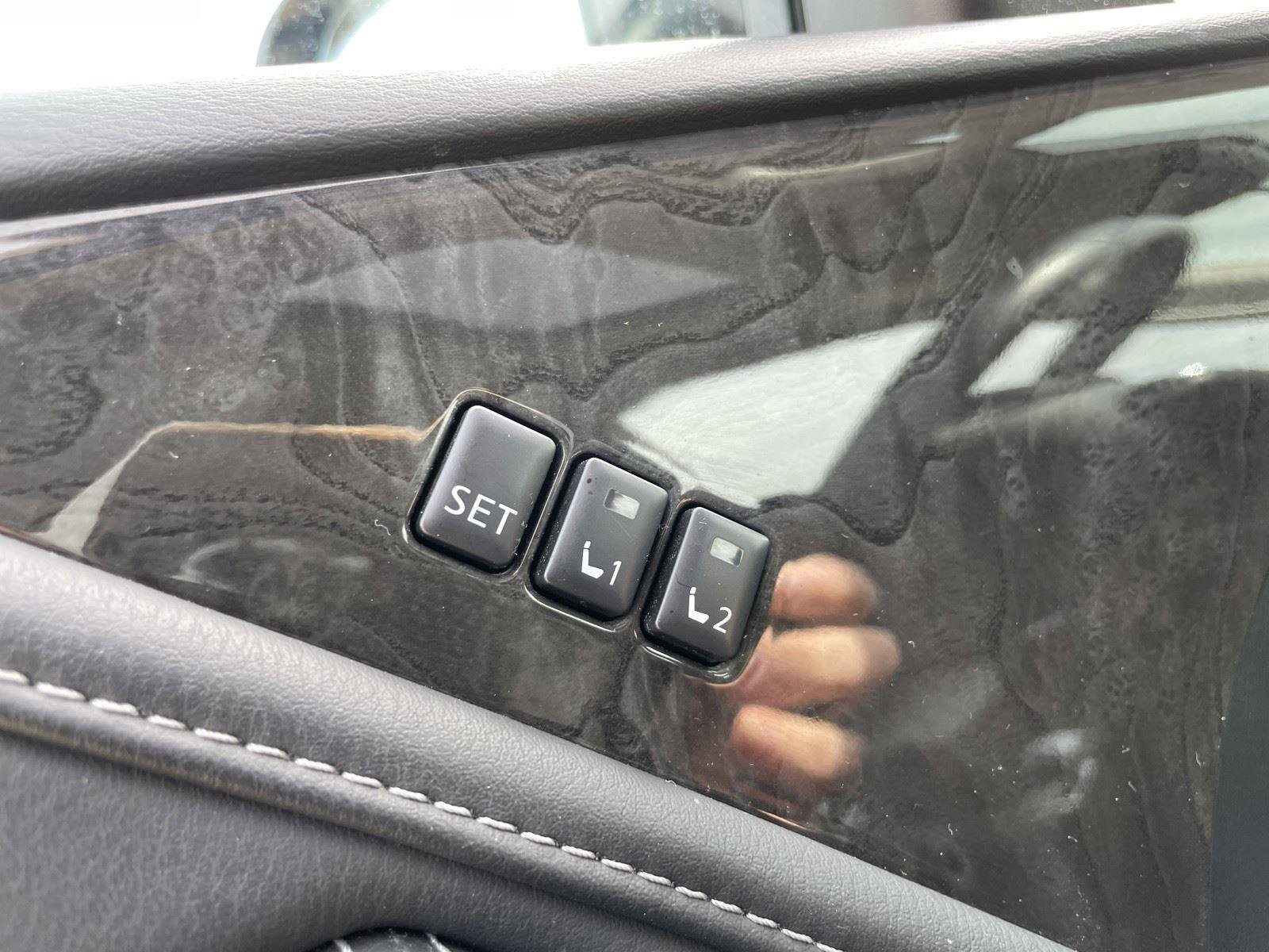 Used 2024 INFINITI QX80 Luxe image 35