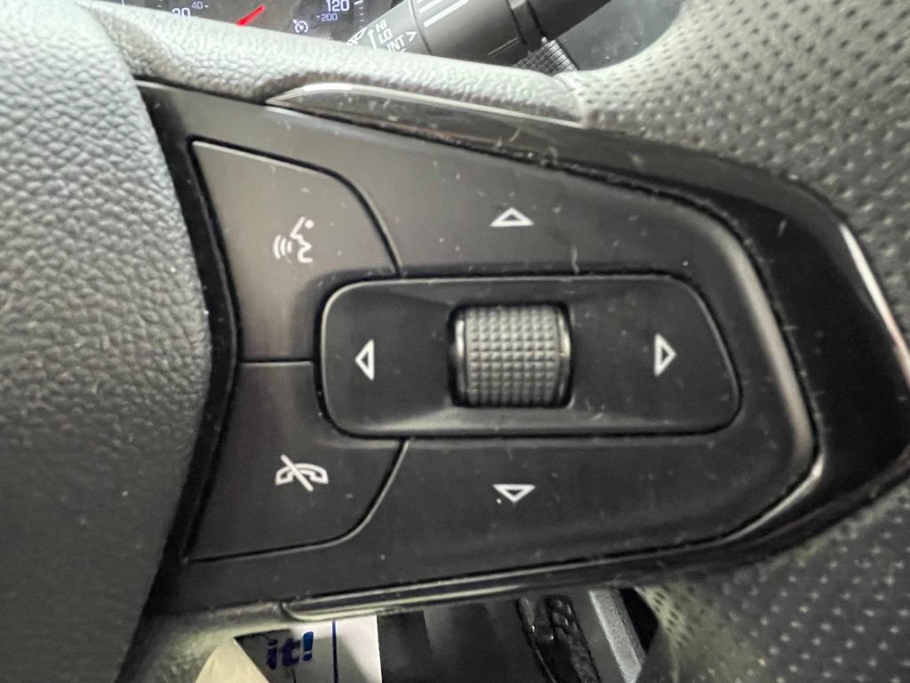 Used 2023 Chevrolet TrailBlazer LT FWD image 27