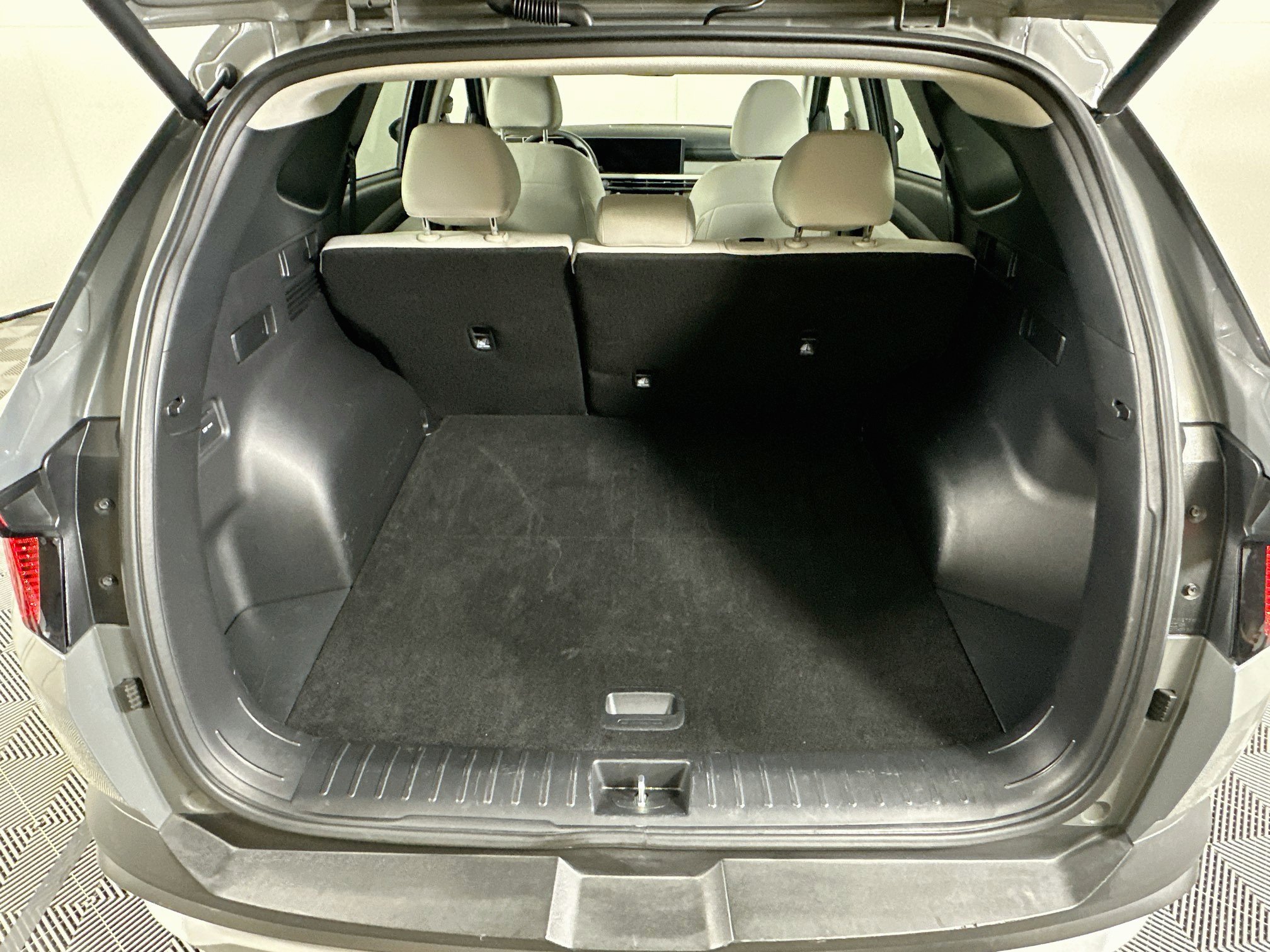 Used 2026 Hyundai Tucson SEL Plus FWD image 28