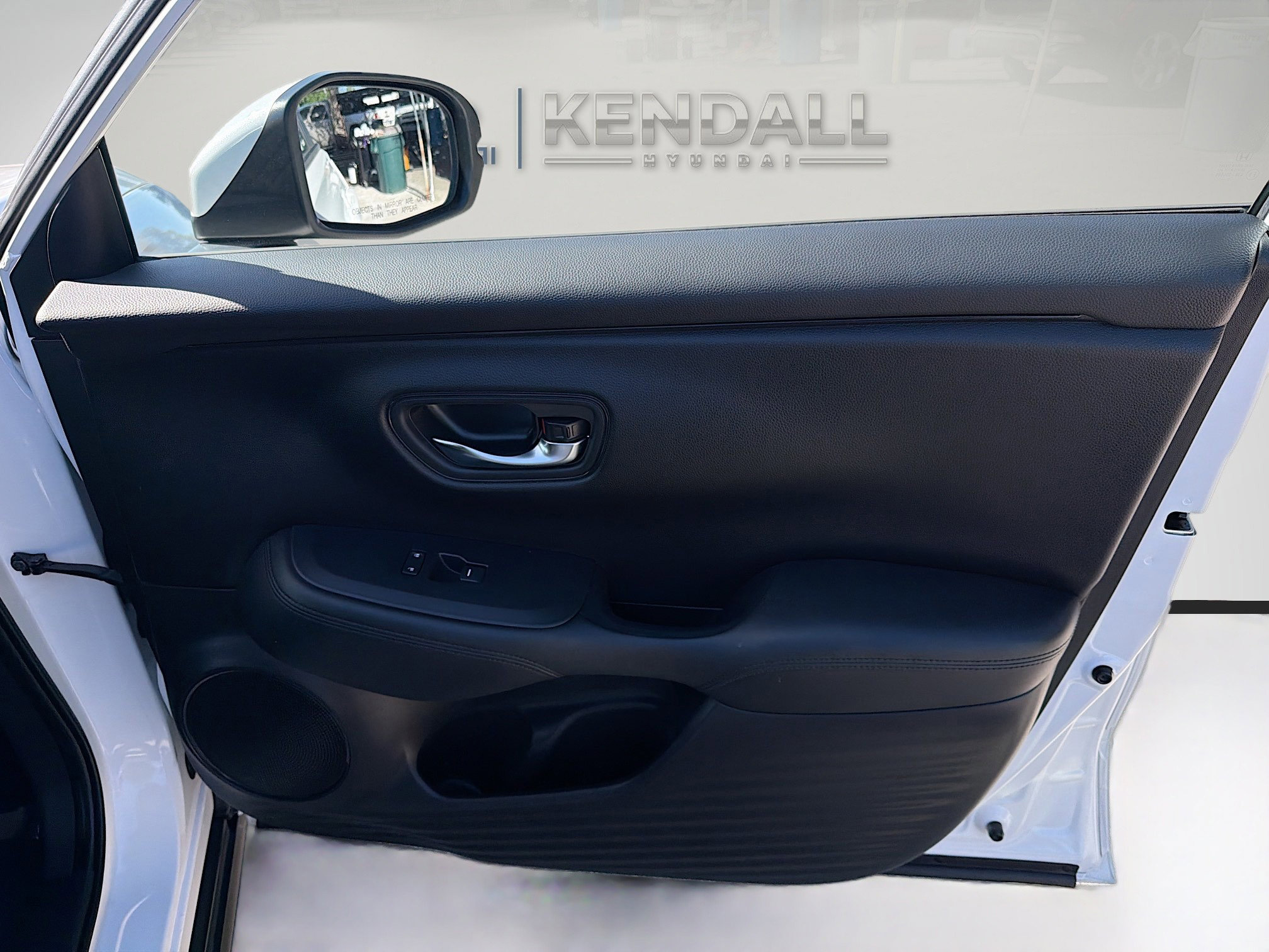 Used 2023 Honda HR-V LX image 27