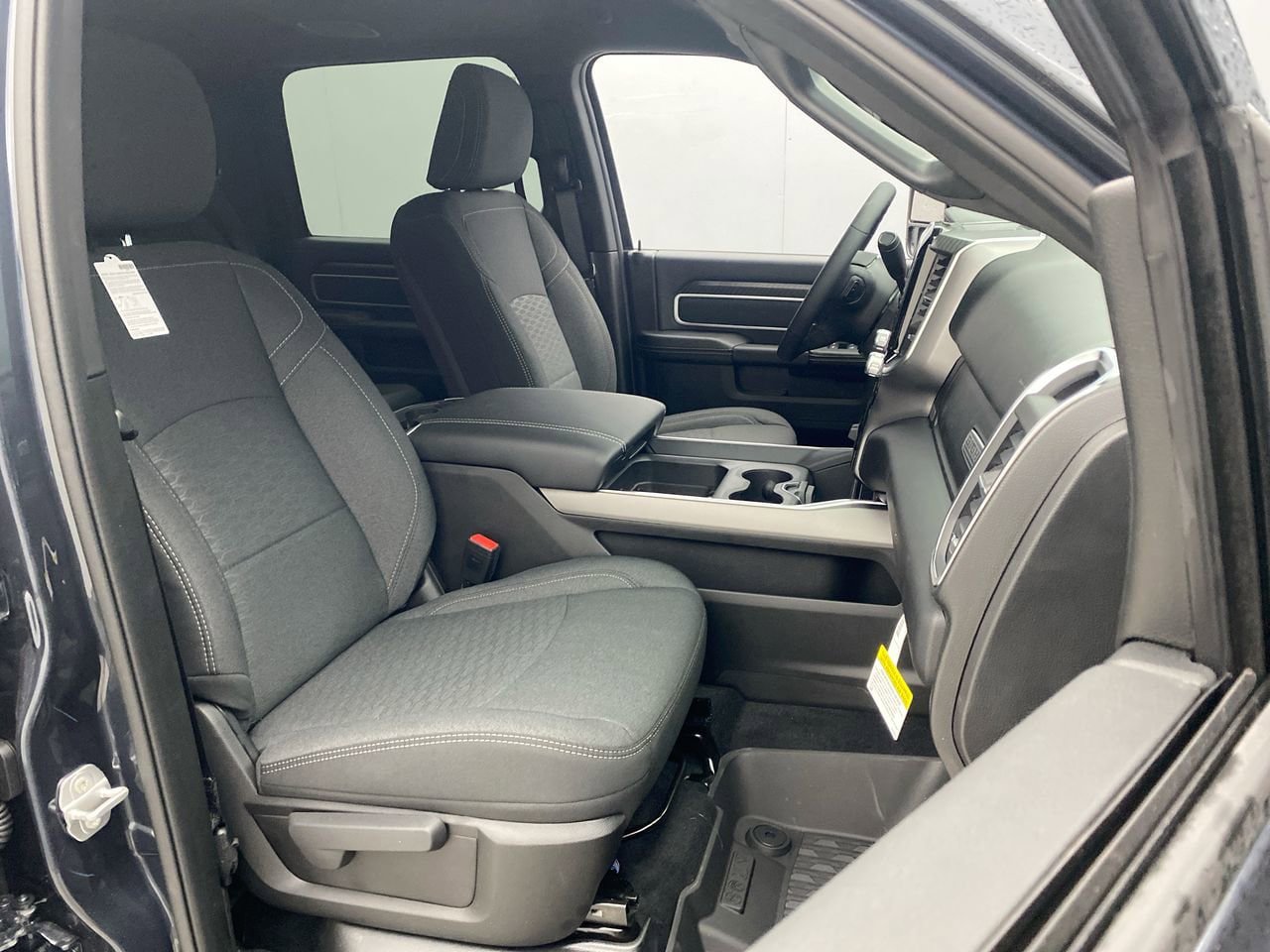 New 2026 RAM 2500 Big Horn AWD/4WD image 21