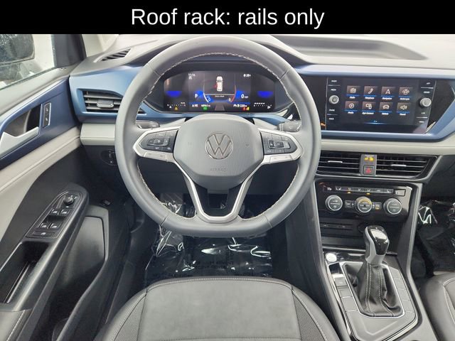 Used 2024 Volkswagen Taos SE image 21