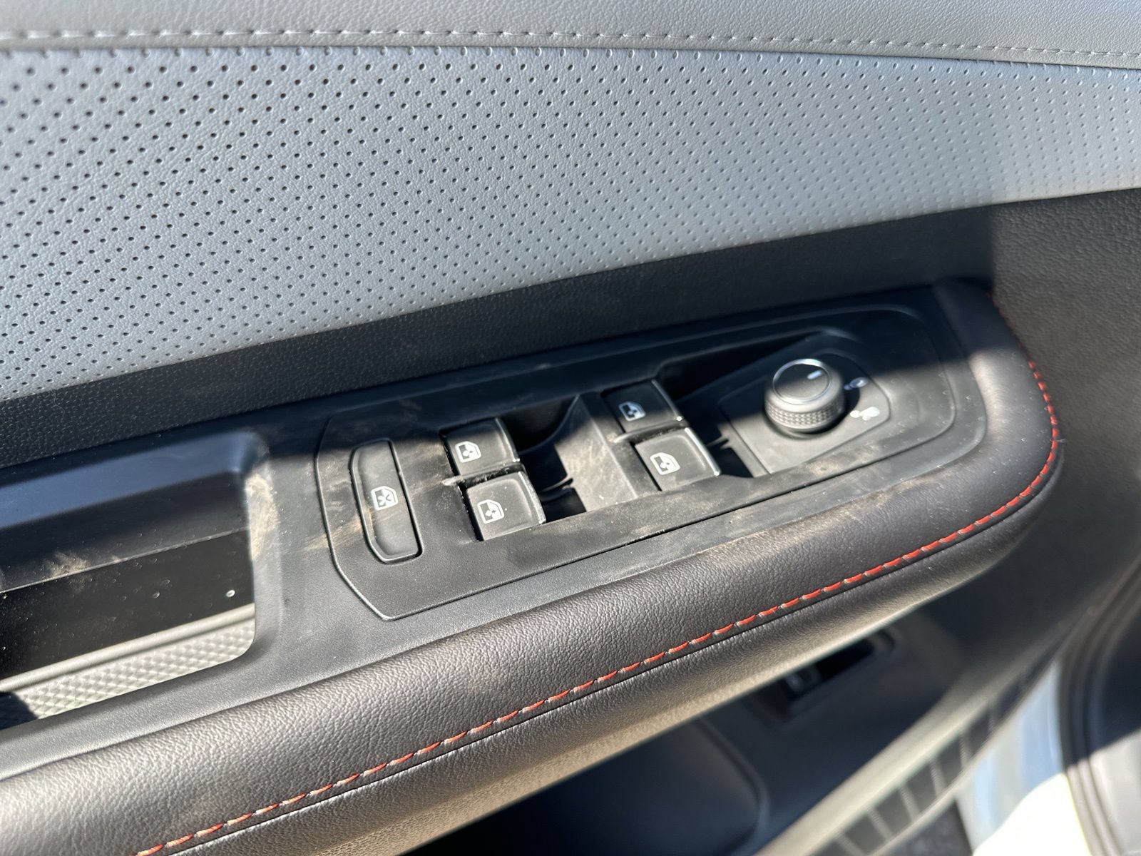 New 2026 Volkswagen Atlas Peak Edition AWD/4WD image 18