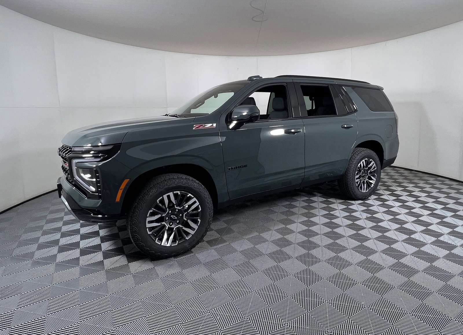 New 2026 Chevrolet Tahoe Z71 image 2