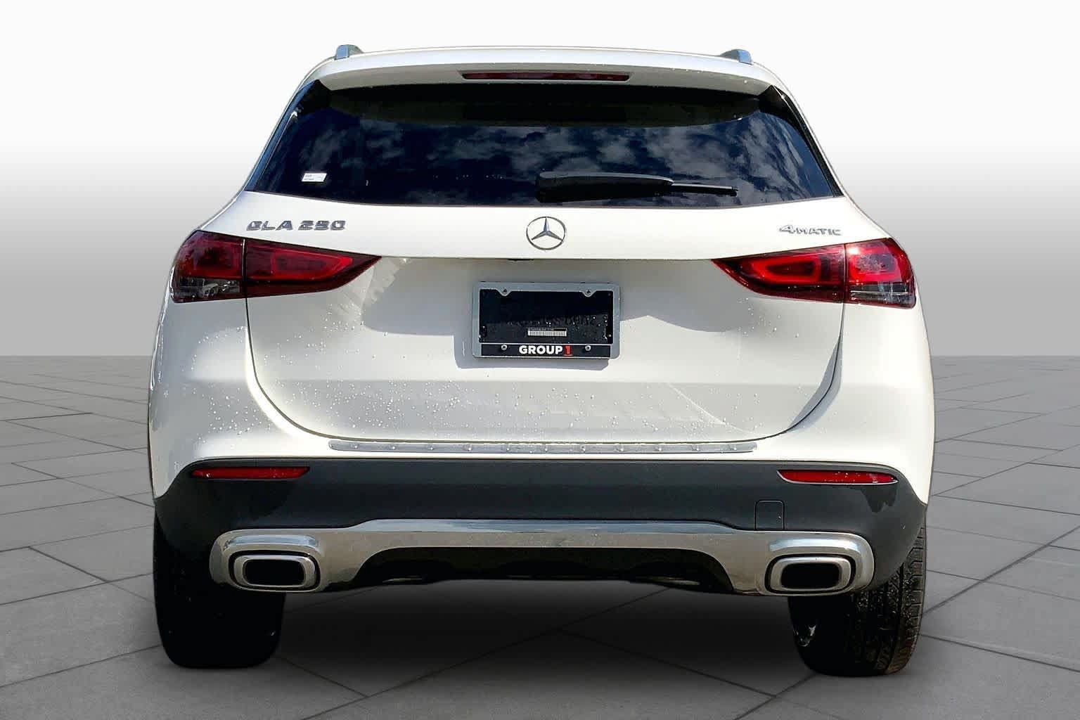 Used 2022 Mercedes-Benz GLA 250 4MATIC image 5