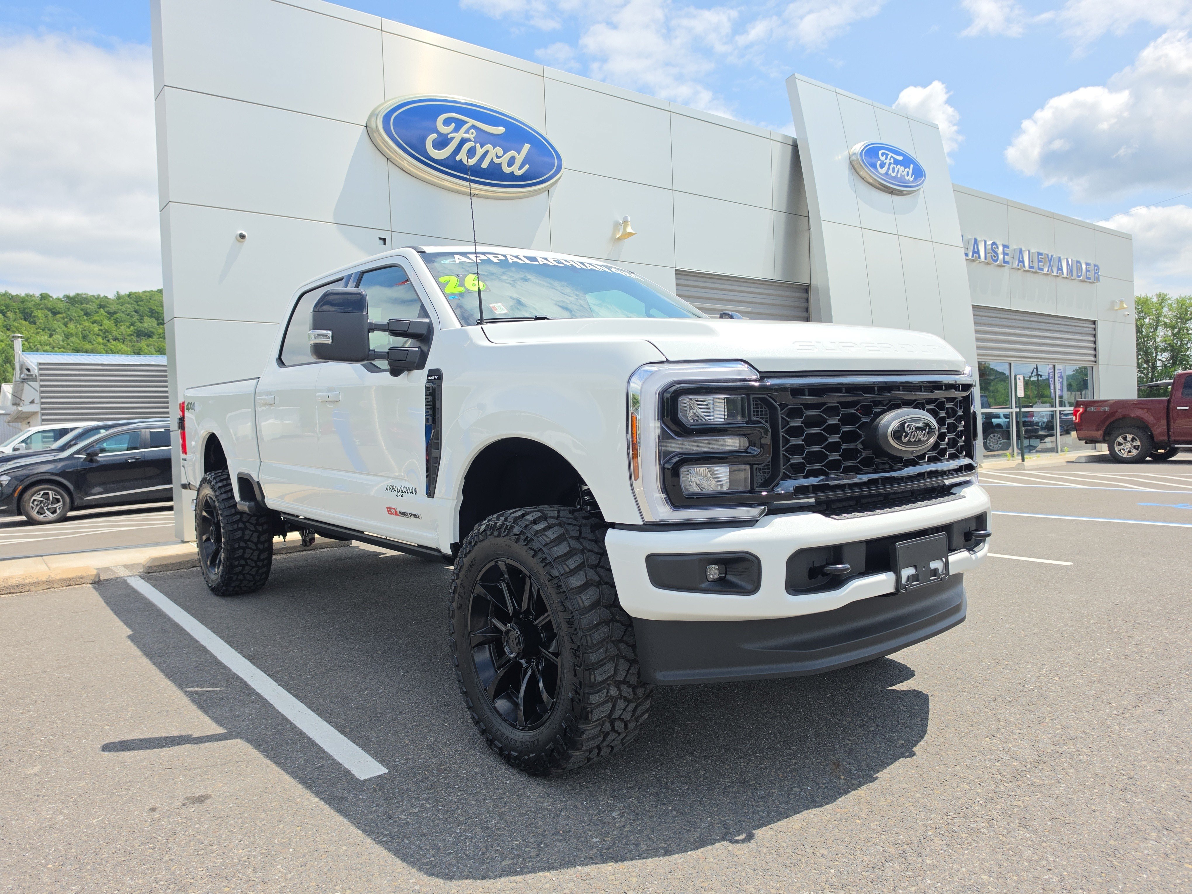 New 2026 Ford F250 Lariat w/ Black Appearance Package AWD/4WD video 1