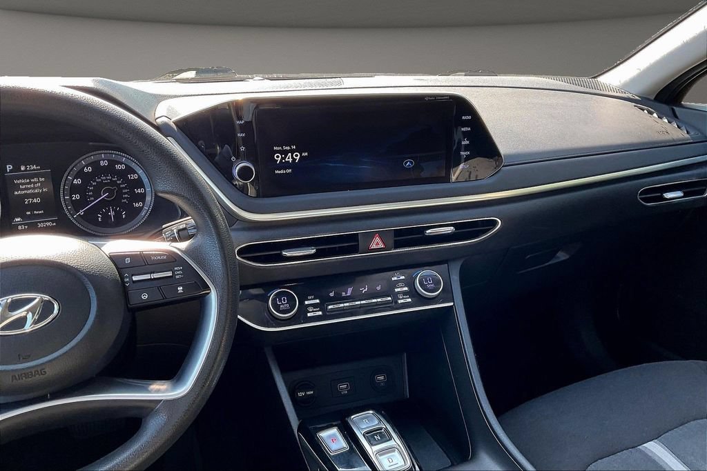 Used 2023 Hyundai Sonata SEL FWD image 12