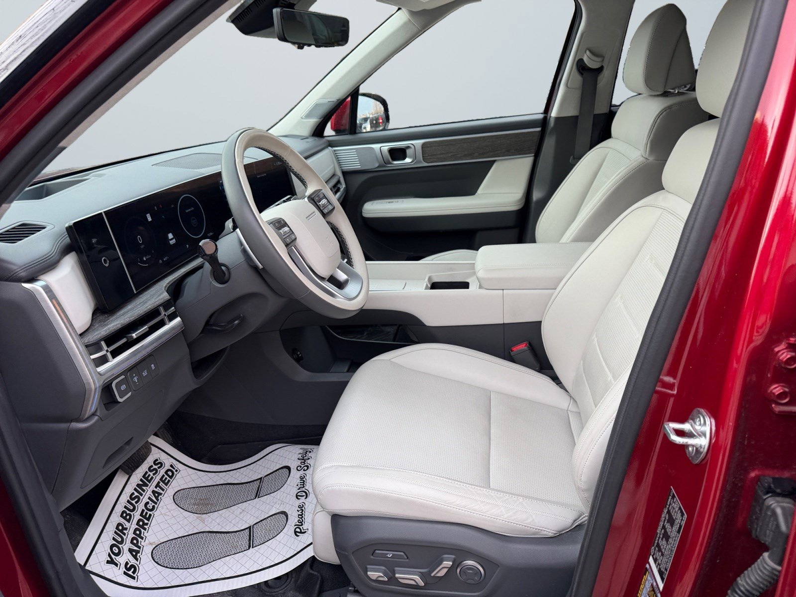 Used 2024 Hyundai Santa Fe Calligraphy image 11