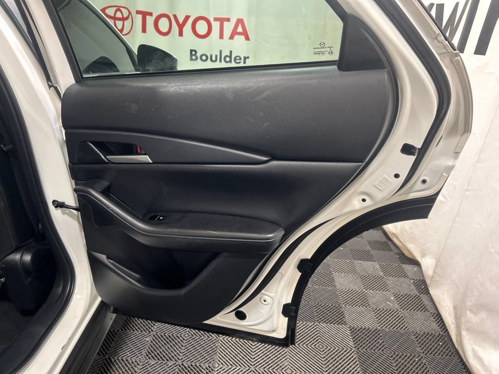 Used 2022 MAZDA CX-30 AWD 2.5 S w/ Select Package image 14