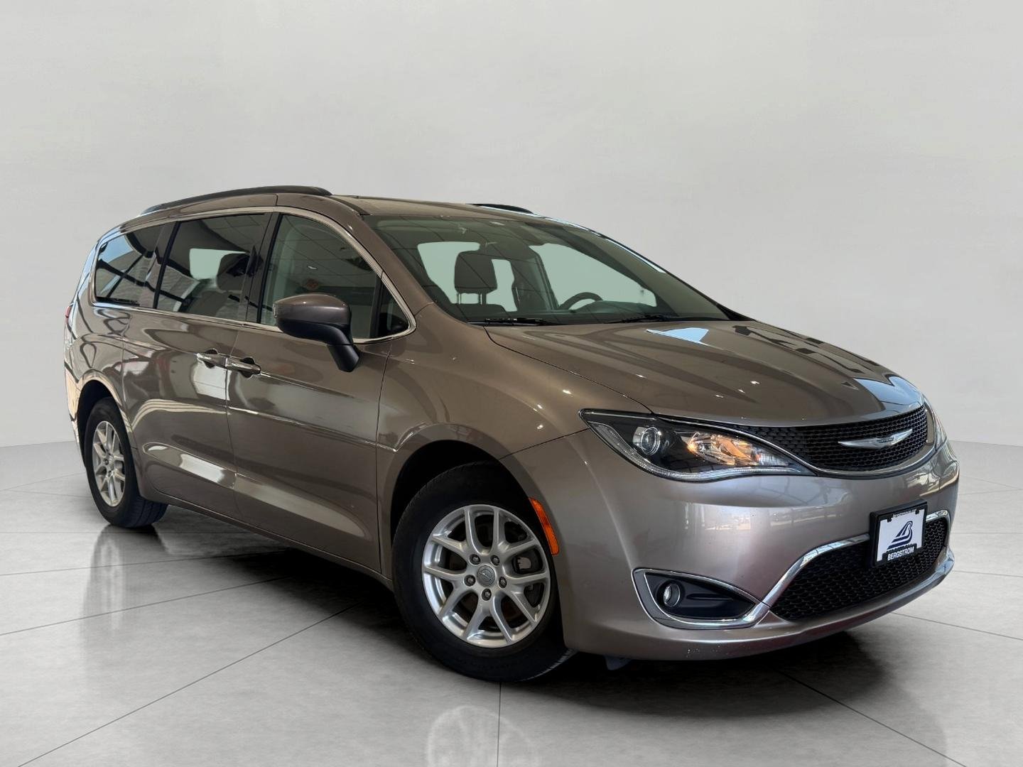 Used 2017 Chrysler Pacifica Touring Plus