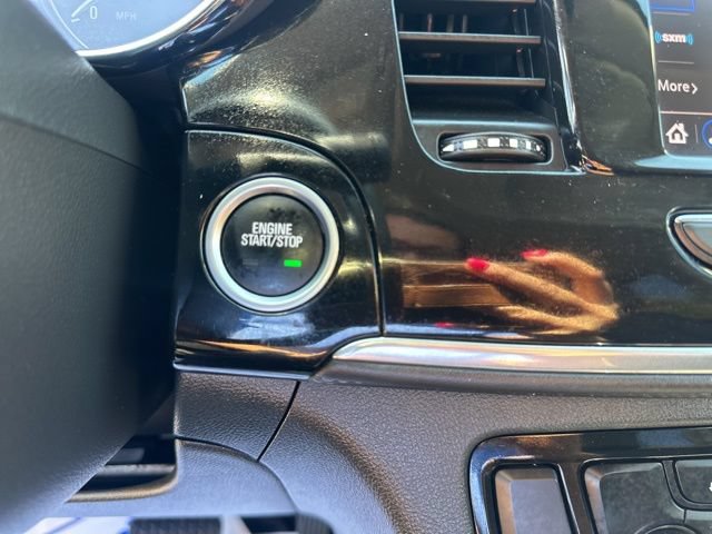 Used 2021 Buick Encore Preferred AWD/4WD image 13