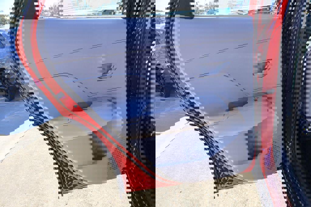 New 2026 Hyundai Kona SE image 13