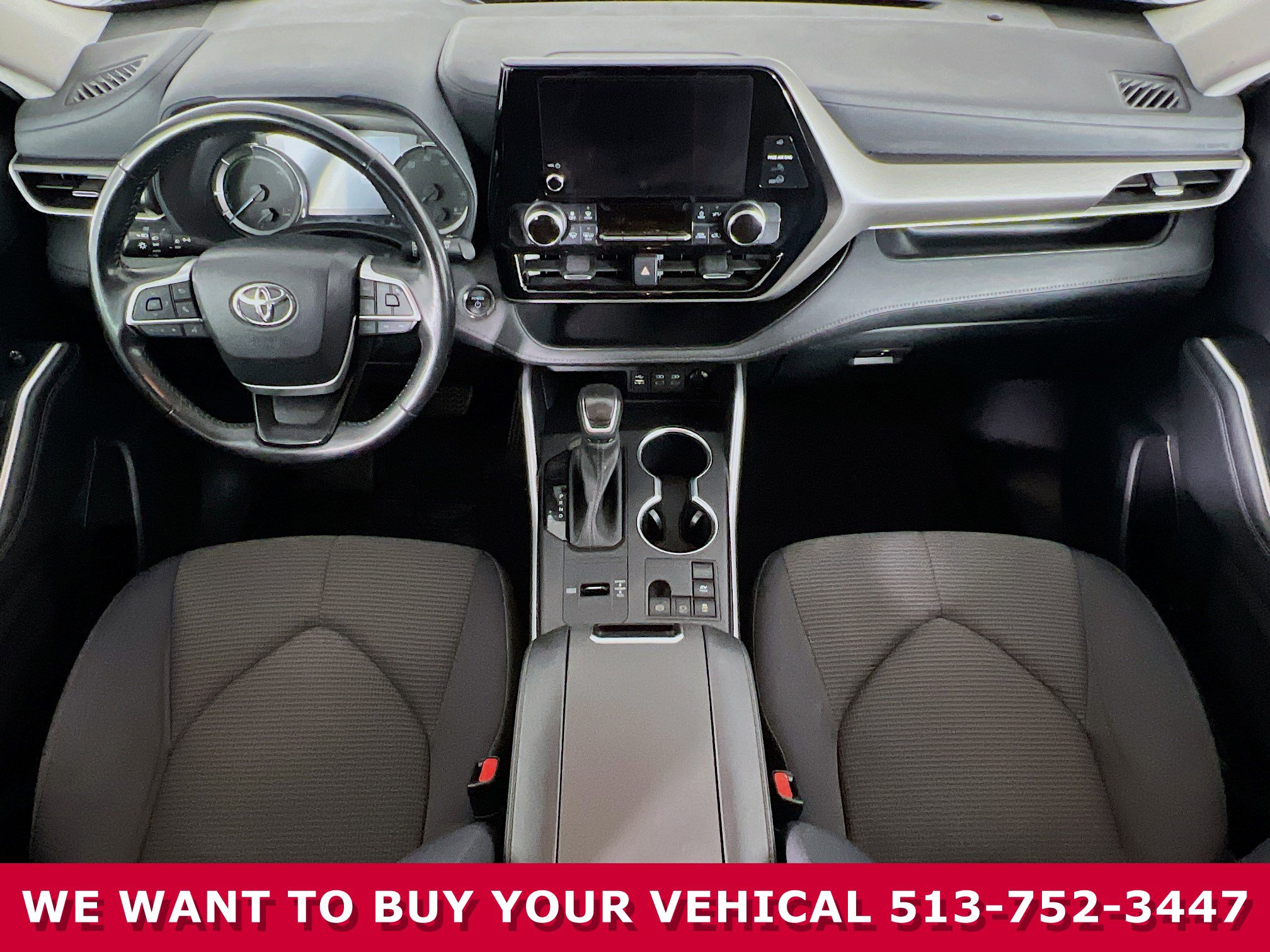 Used 2023 Toyota Highlander LE image 18