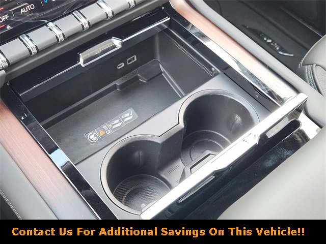 New 2026 GMC Yukon XL Denali w/ Sun & Power Step Package image 15