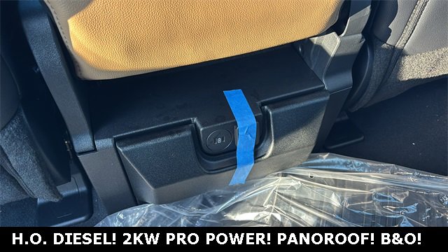 New 2026 Ford F350 Lariat w/ Snow Plow/Camper Package image 27