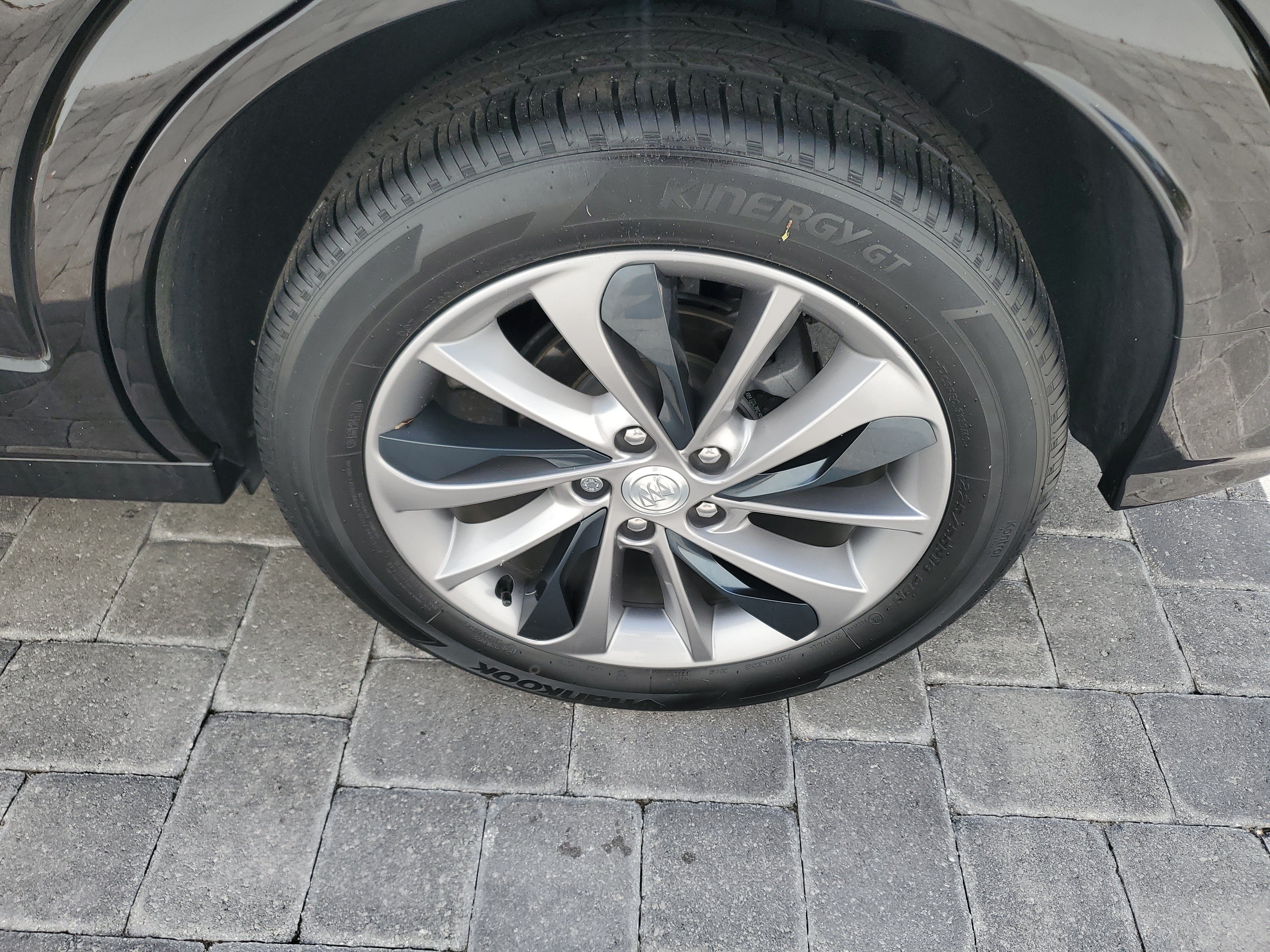 Certified 2023 Buick Encore GX Select w/ Sport Touring Package FWD image 7