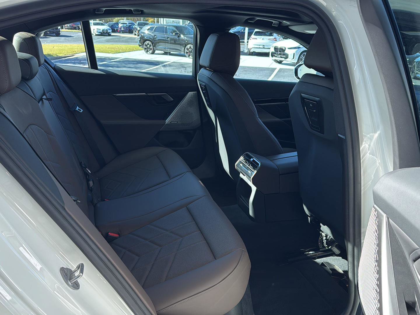 Certified 2025 BMW 530i w/ Premium Package image 11