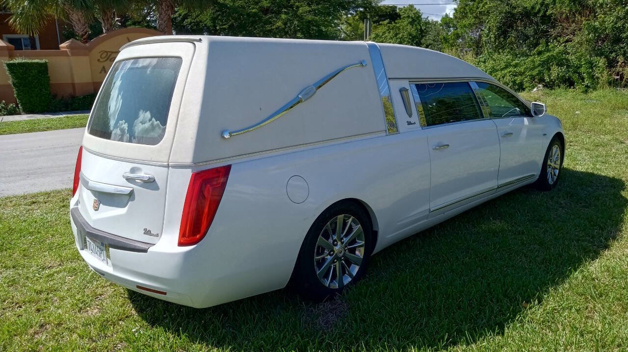 Used 2015 Cadillac XTS Hearse image 6