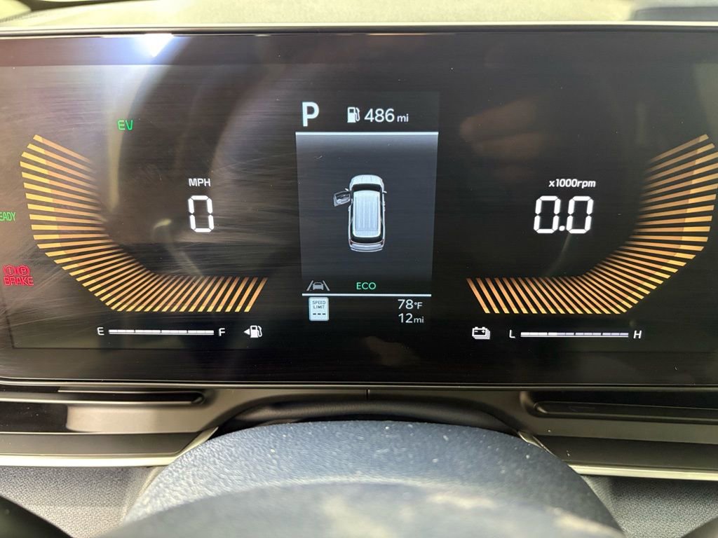 New 2026 Kia Carnival EX image 24