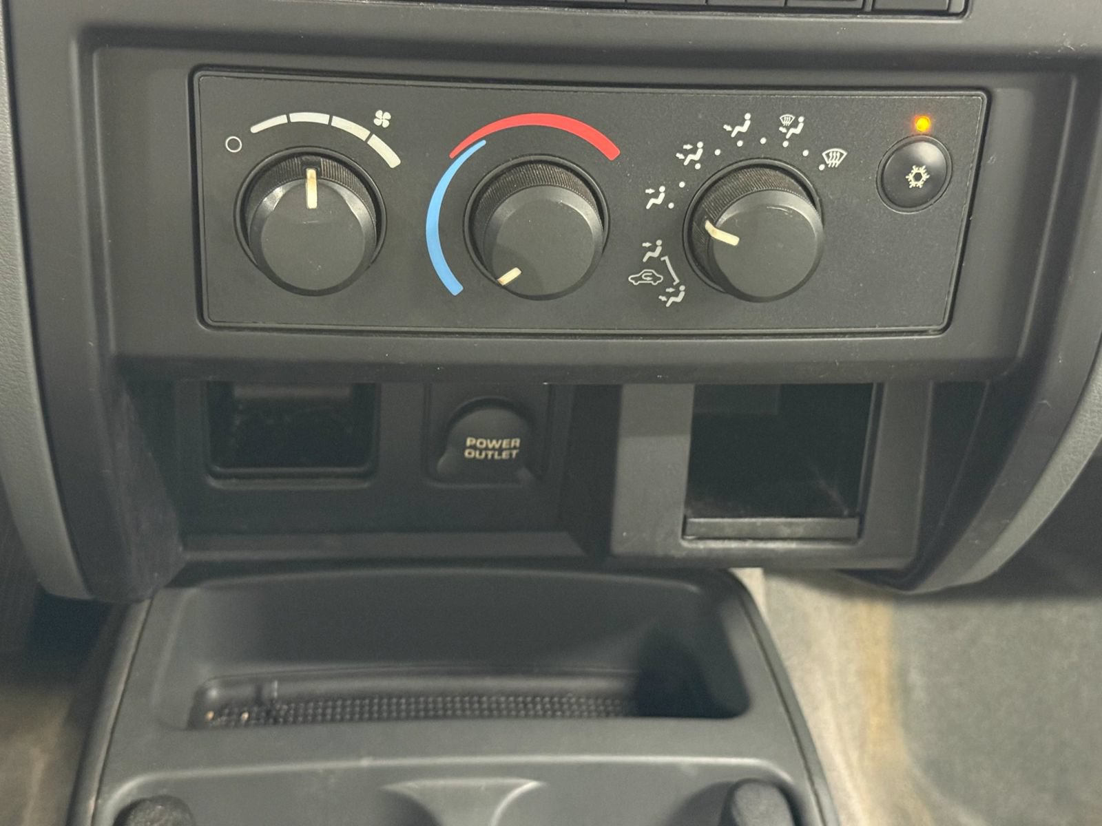 Used 2005 Dodge Dakota ST RWD image 33