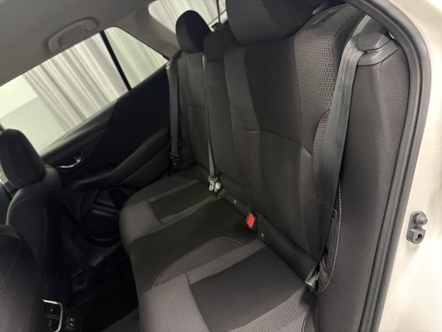 Used 2022 Subaru Outback Premium AWD/4WD image 17