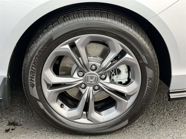 Used 2025 Honda Accord EX-L image 5