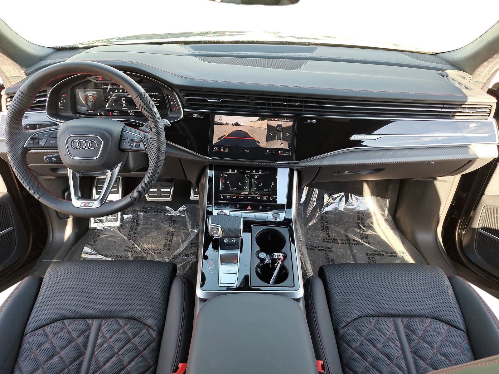 New 2026 Audi SQ8 Prestige image 9