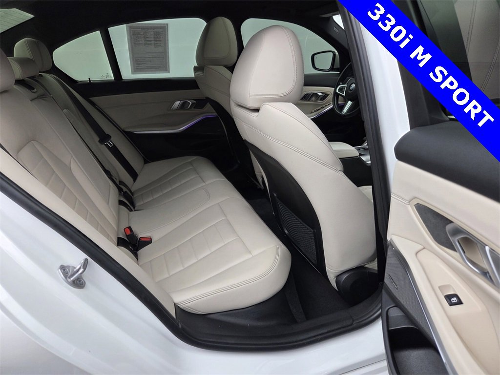 Used 2021 BMW 330i Sedan w/ M Sport Package image 19