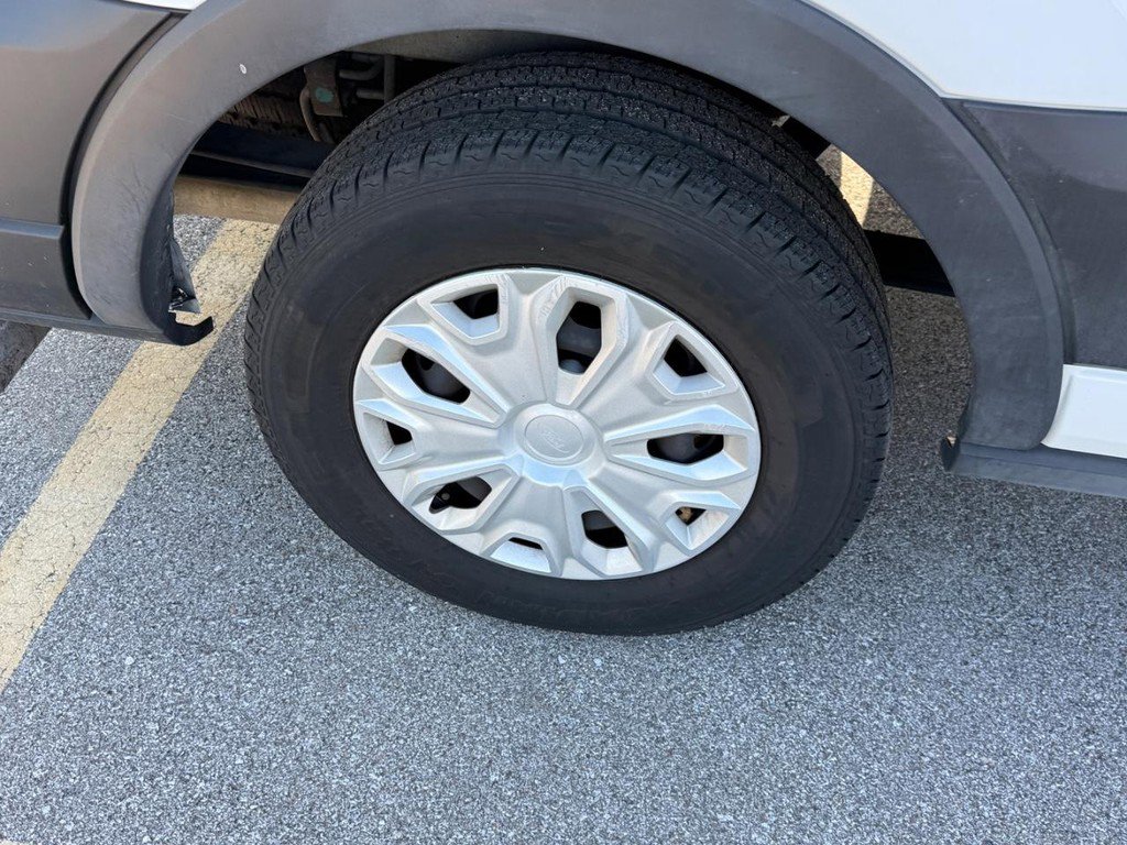 Used 2023 Ford Transit 350 XLT image 6