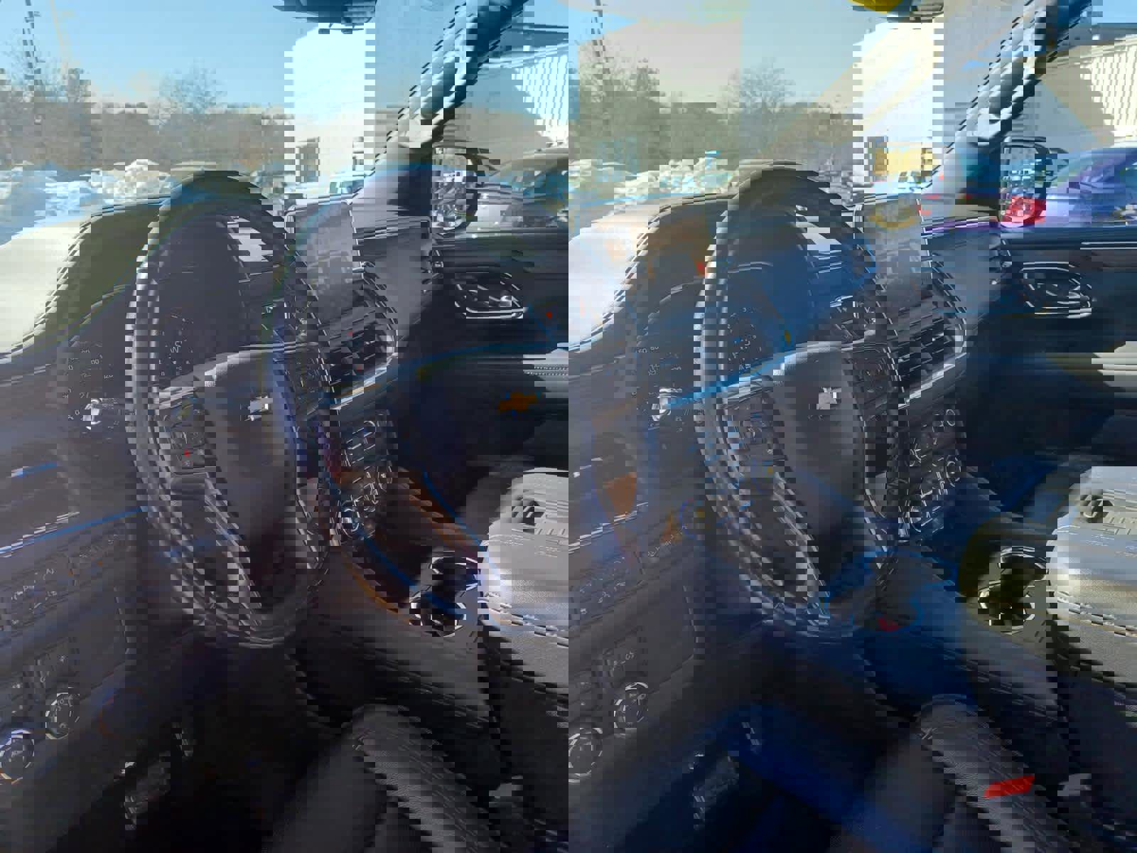 Used 2023 Chevrolet Suburban High Country w/ Premium Package 2 image 8