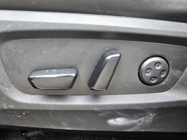 Used 2022 Nissan Pathfinder Platinum image 21