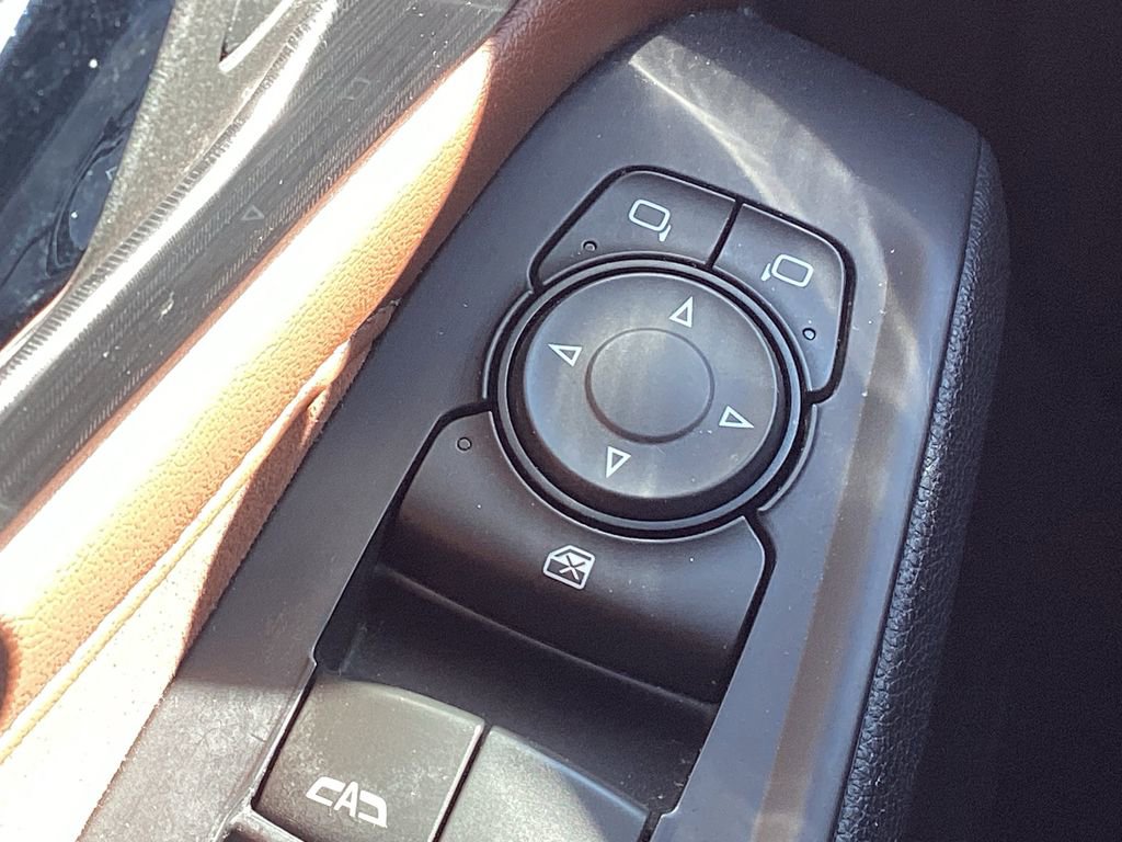 Used 2018 Chevrolet Traverse High Country image 50