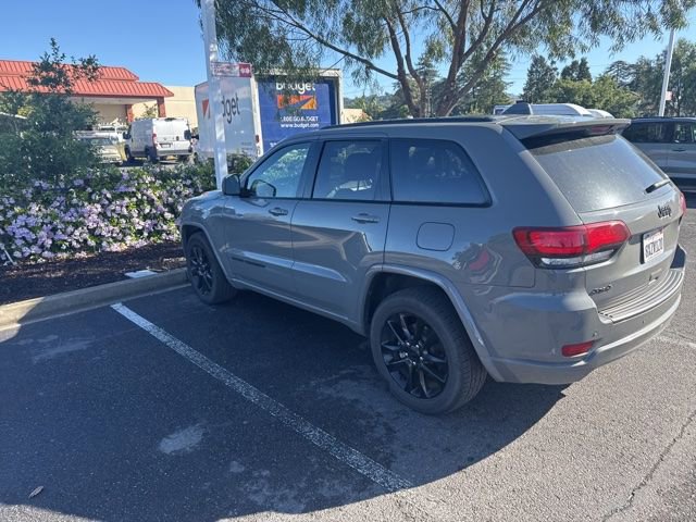 Used 2021 Jeep Grand Cherokee Laredo X image 33