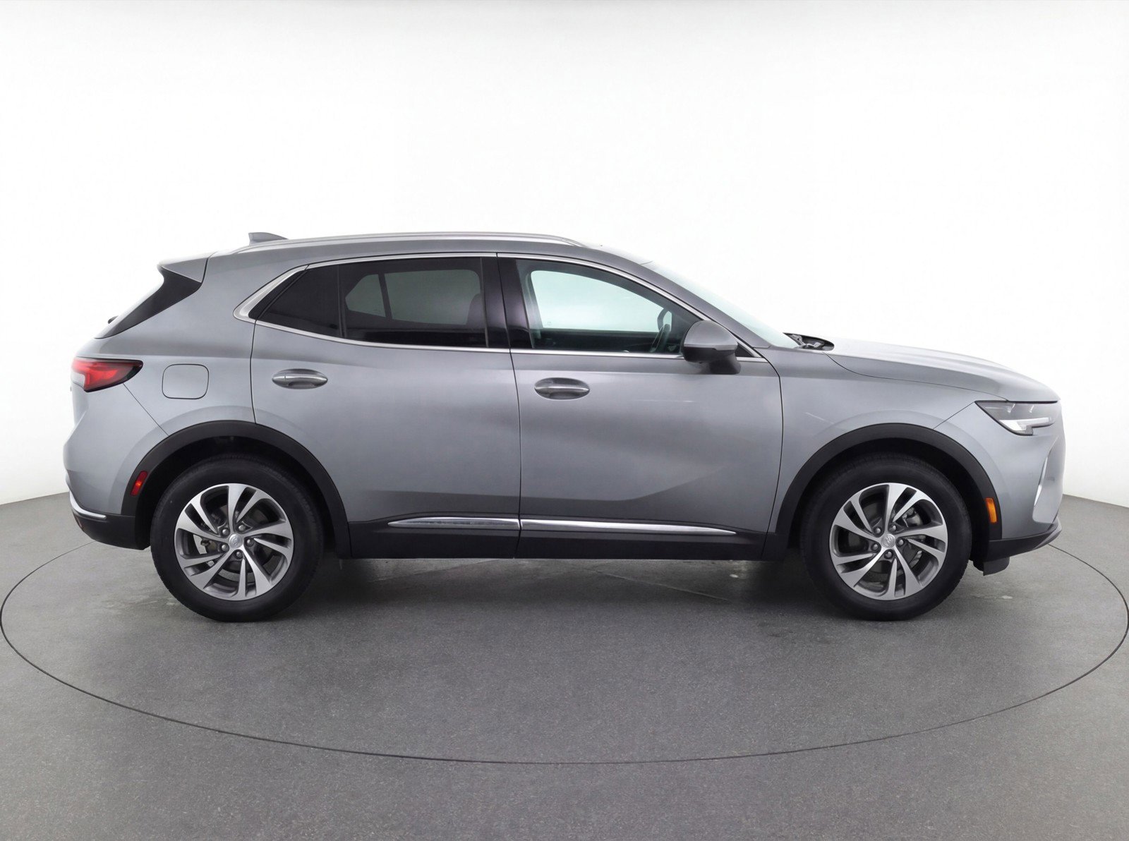 Used 2023 Buick Envision Essence image 11
