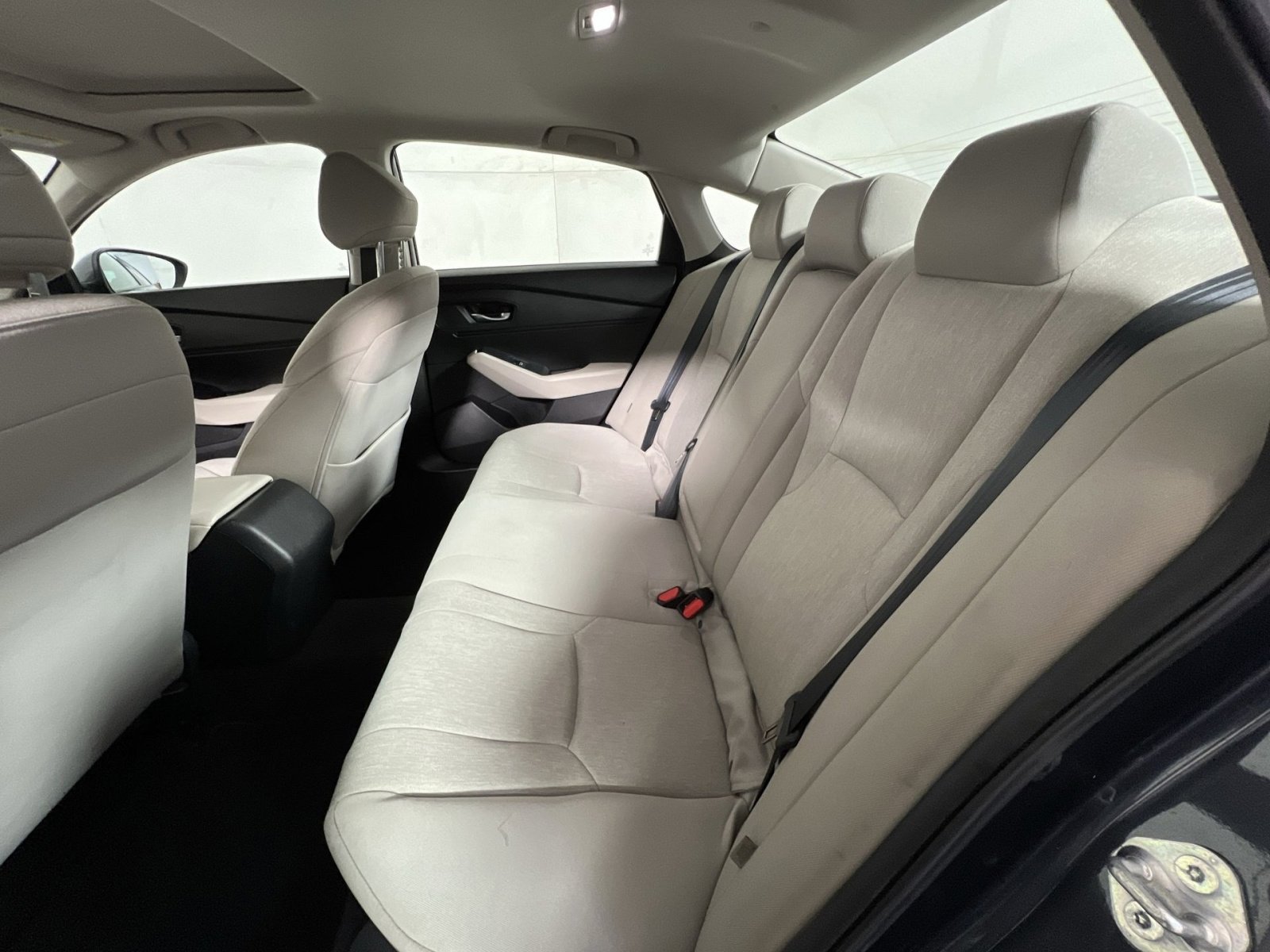 Used 2023 Honda Accord EX image 24