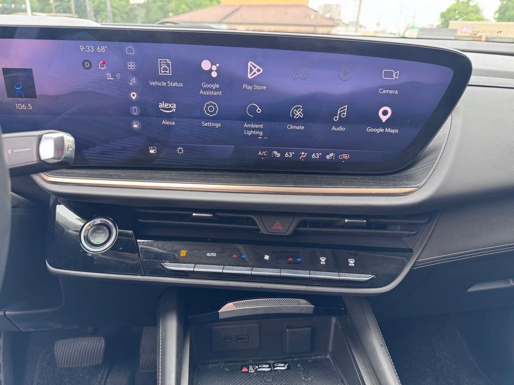 Used 2024 Buick Envision Avenir AWD/4WD image 15