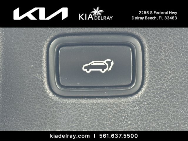 Certified 2022 Kia Telluride SX w/ SX Prestige Package AWD/4WD image 9