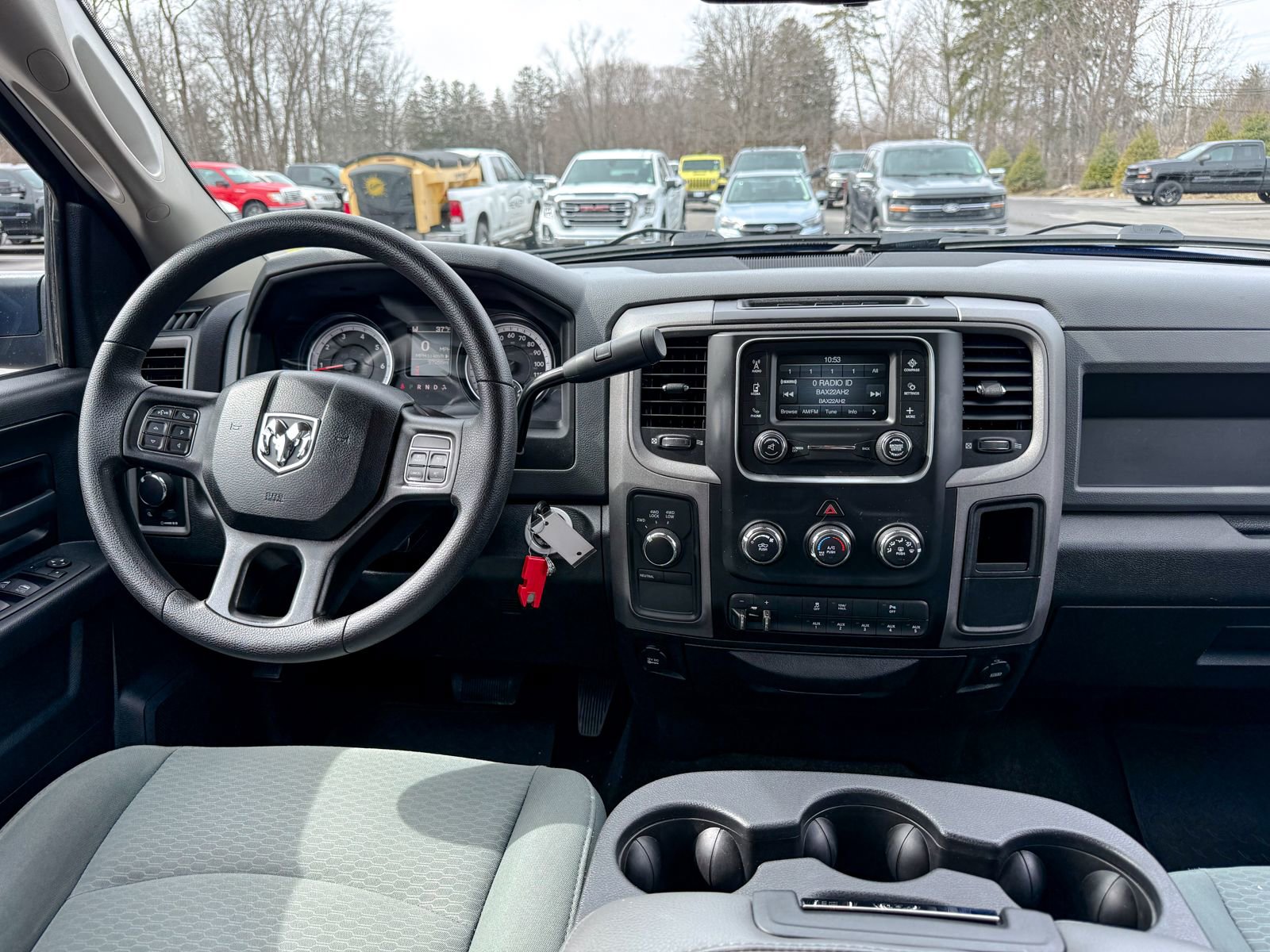 Used 2015 RAM 2500 Tradesman w/ Chrome Appearance Group image 18