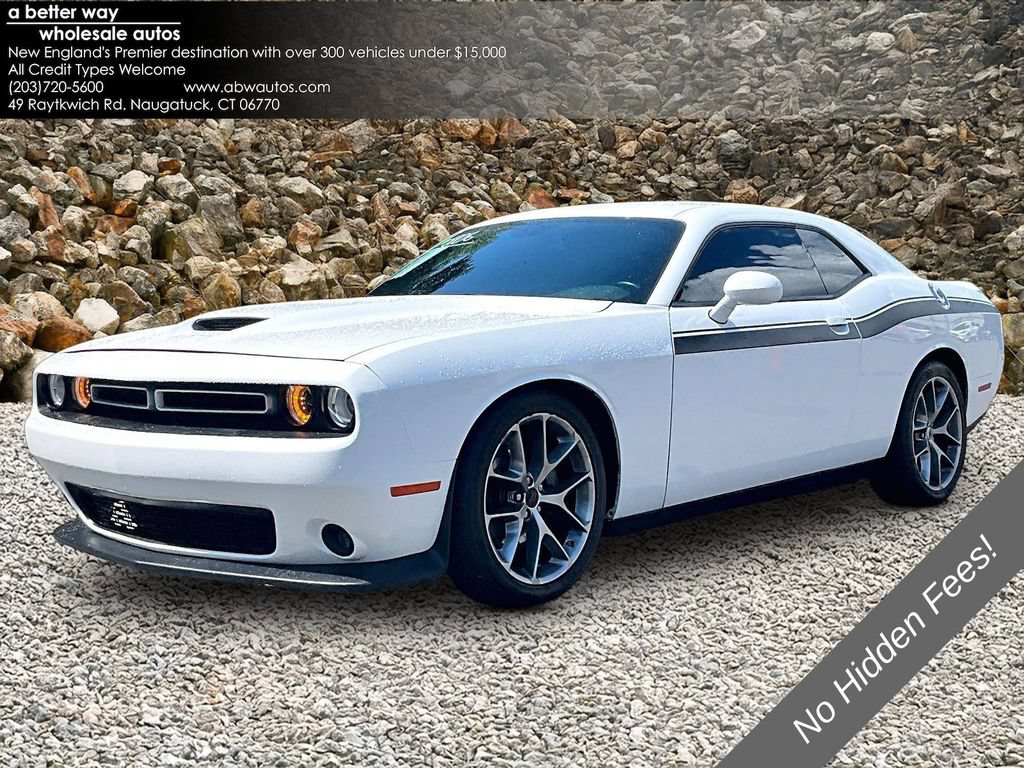 Used 2022 Dodge Challenger GT RWD image 1