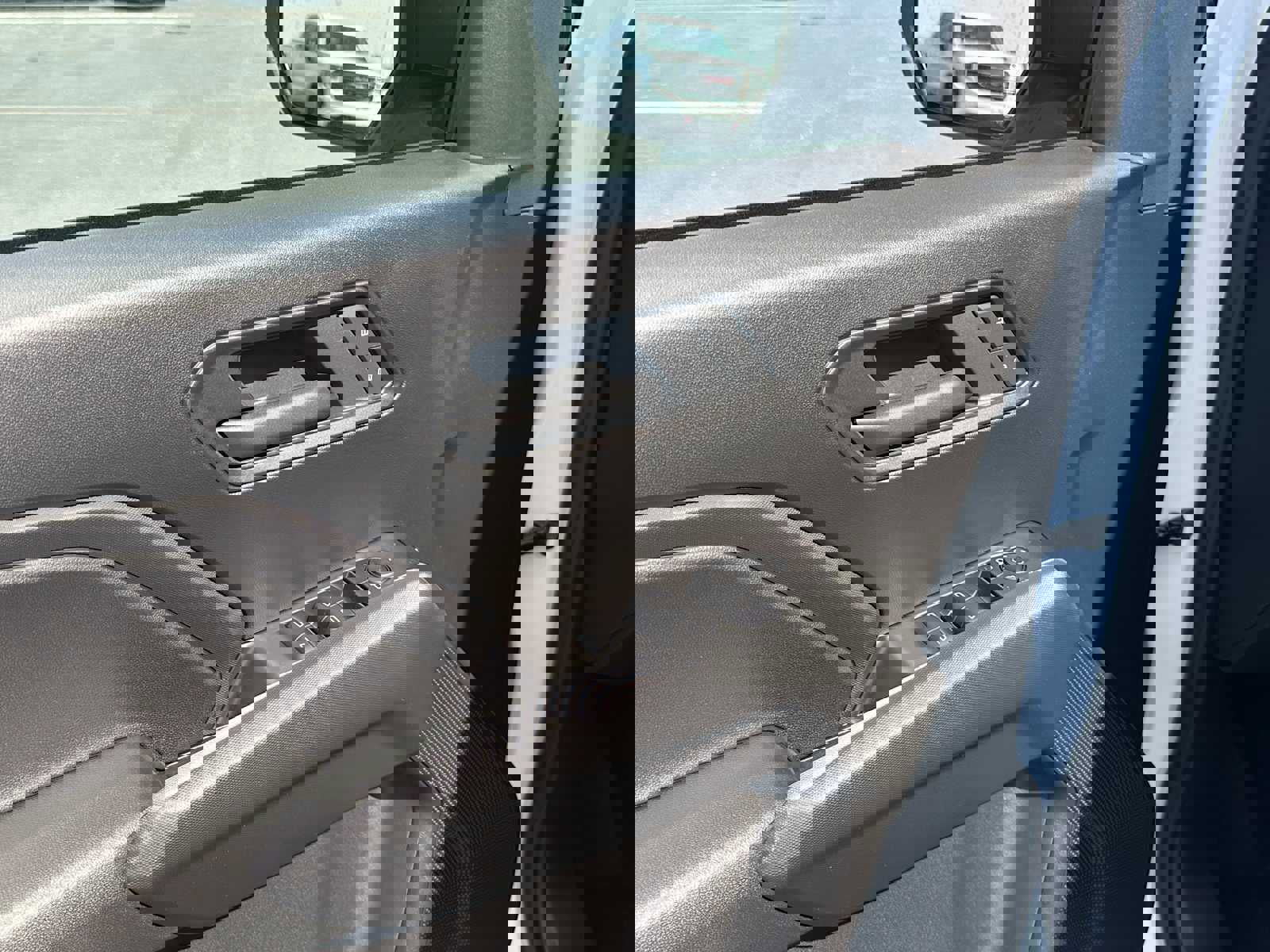 New 2025 Chevrolet Colorado W/T w/ WT Convenience Package II image 23