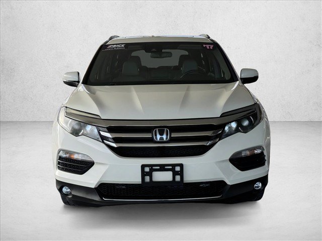 Used 2017 Honda Pilot Touring image 7
