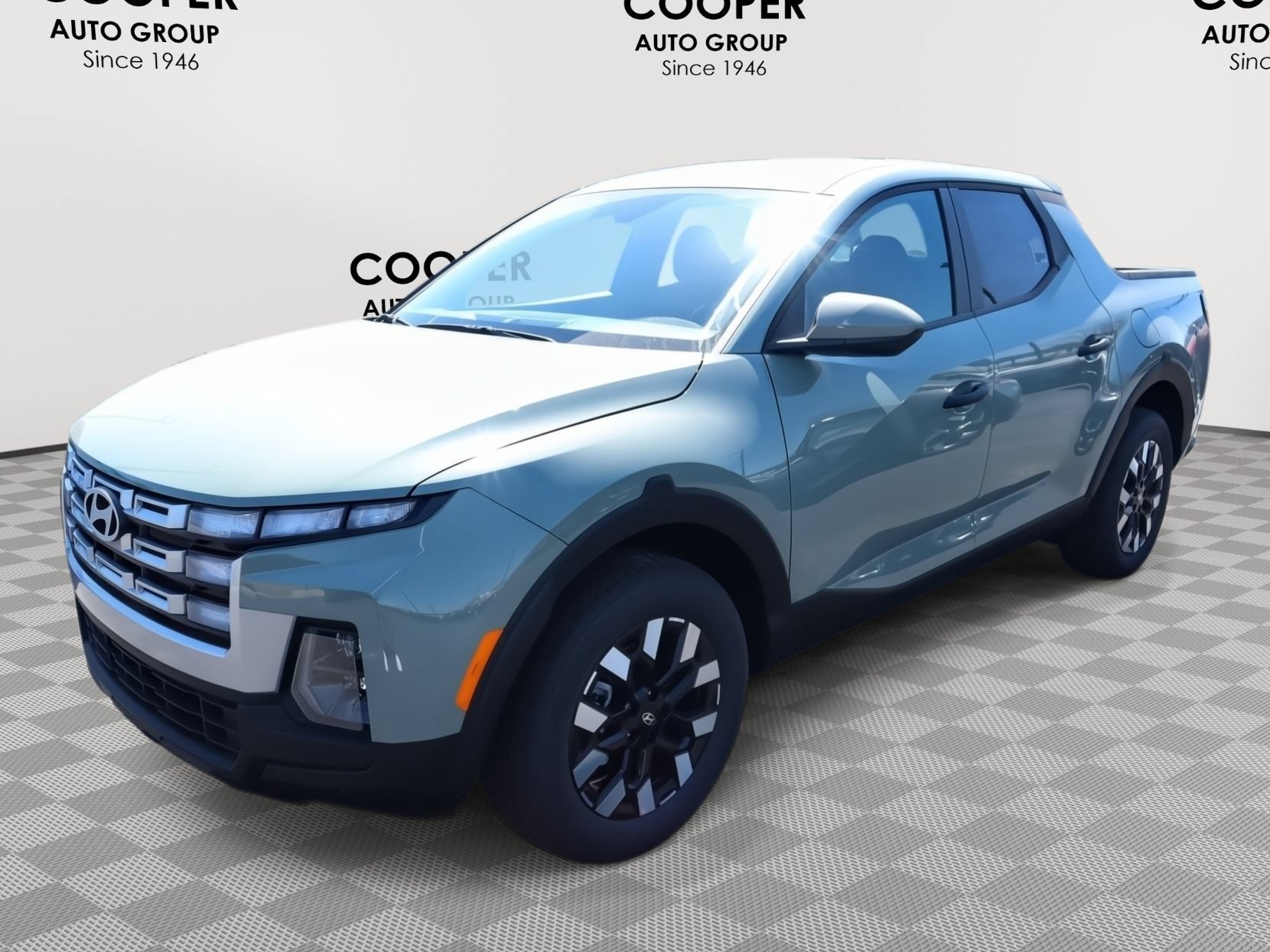New 2026 Hyundai Santa Cruz SE FWD image 3