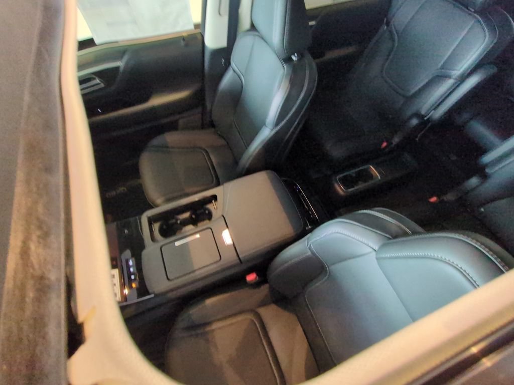 New 2027 INFINITI QX80 Pure RWD image 11